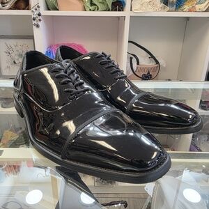 Elegant Black Patent Leather Men's Oxfords